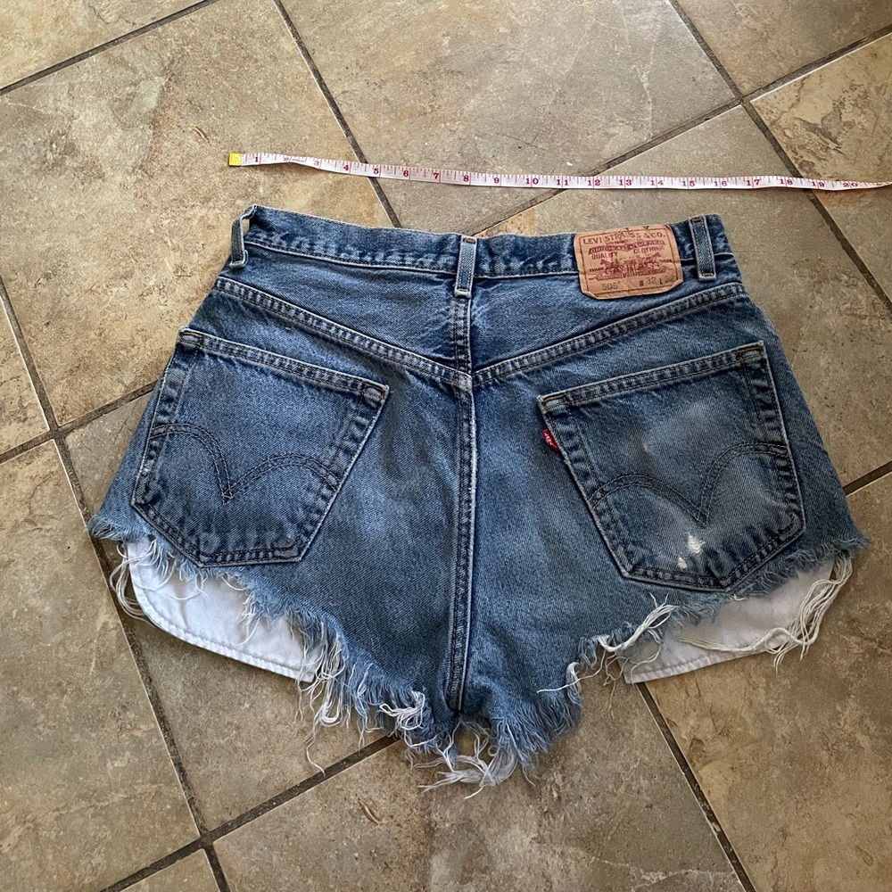 High rise Levi’s cut offs